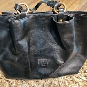 Dooney & Bourke Black Leather Classic Tote